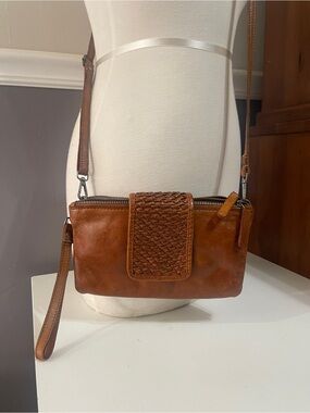 Vilenca Holland Brown Leather Crossbody